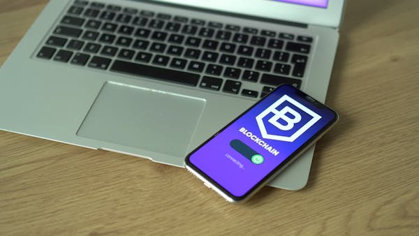 Smartphone blockchain